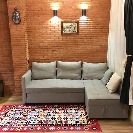 Very Center Of The Old City-Stylish Apartment Тбилиси Екстериор снимка