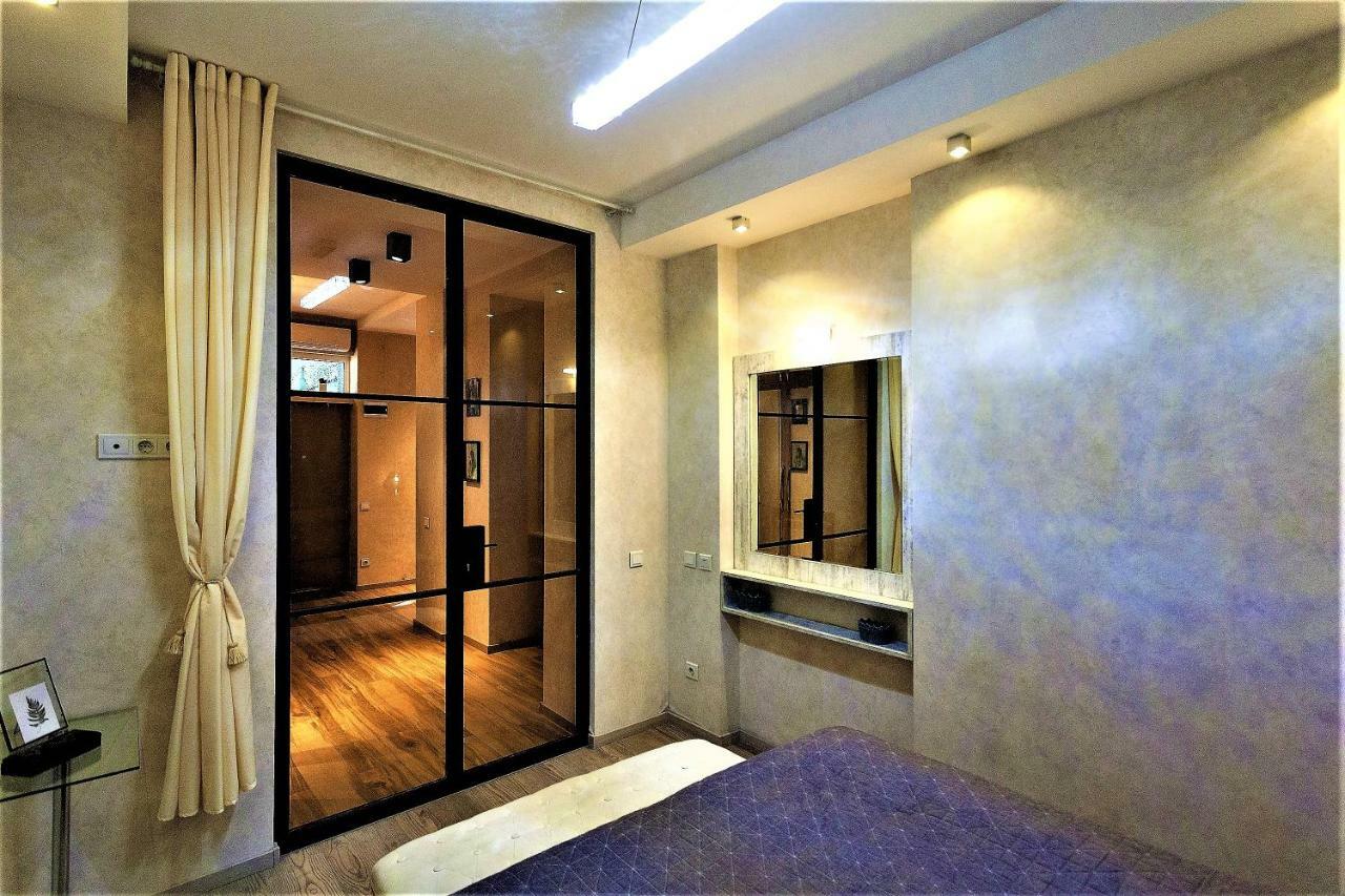 Very Center Of The Old City-Stylish Apartment Тбилиси Екстериор снимка